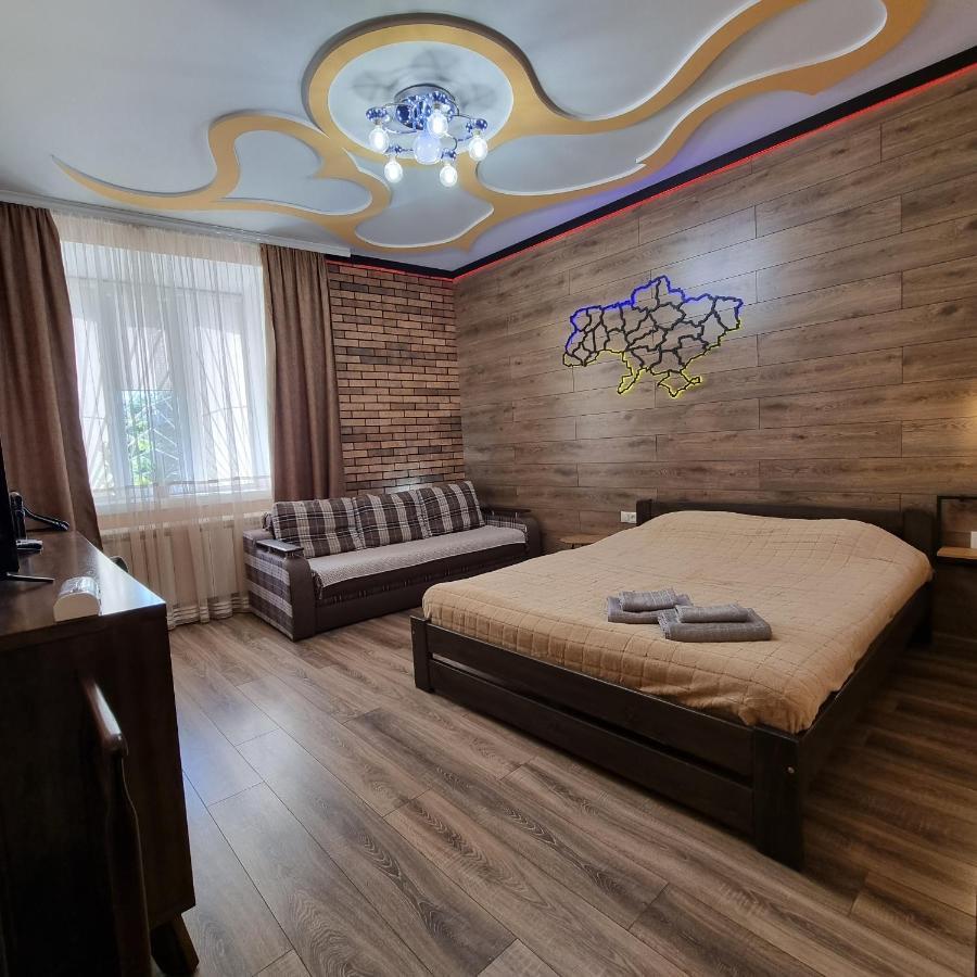 Petropavlivska Apartment Тиха Вуличка В Центрі Старого Міста Kamjanez-Podilskyj Exterior foto