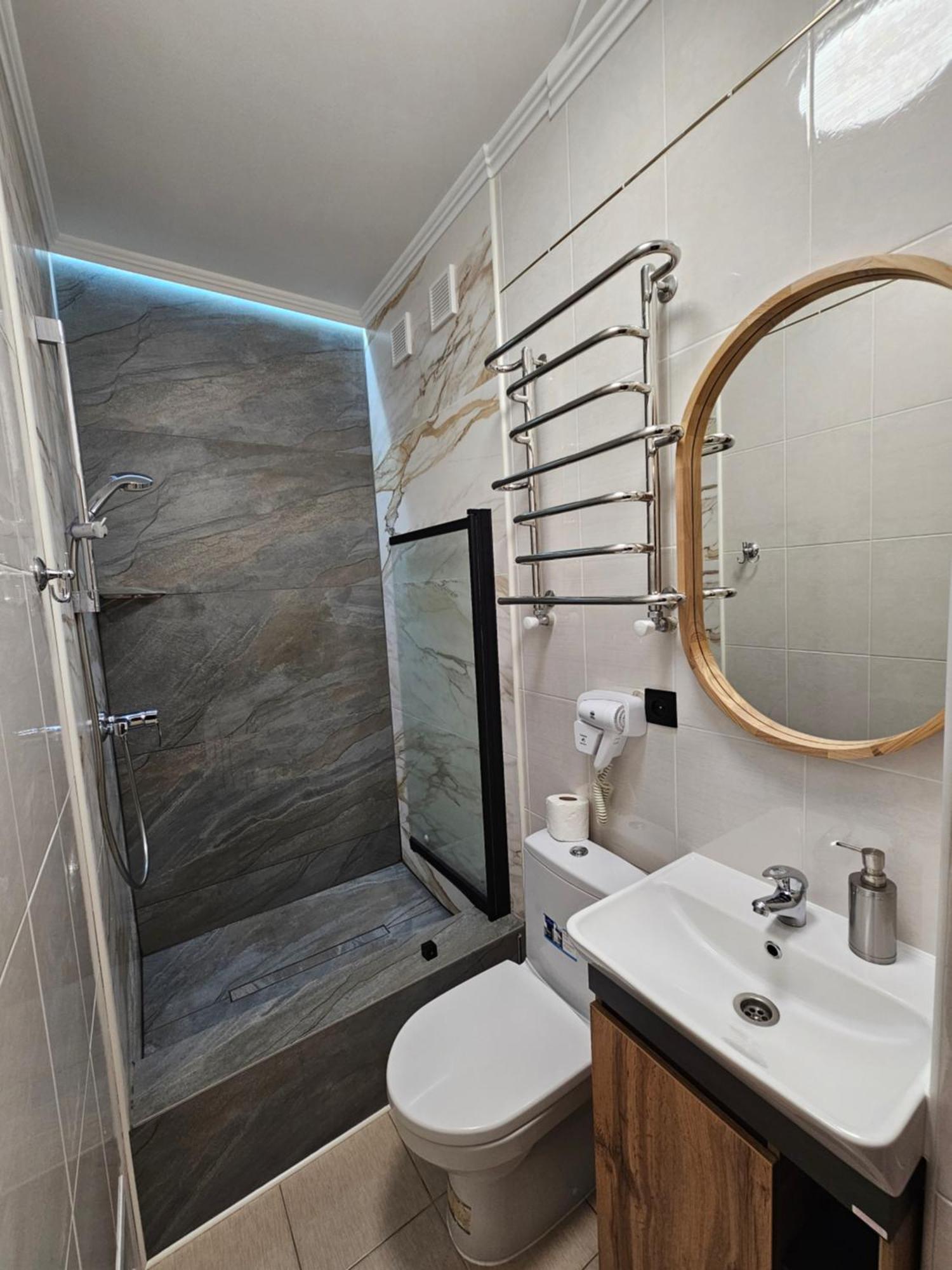 Petropavlivska Apartment Тиха Вуличка В Центрі Старого Міста Kamjanez-Podilskyj Exterior foto